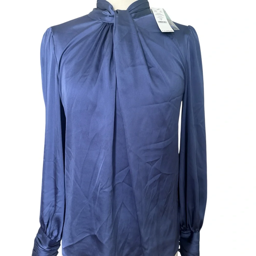 White House Black Market Blue Long Sleeve Pleated Blouse - Picture 3 of 4